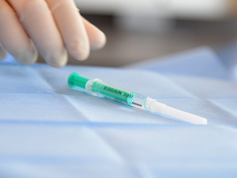 Needles and syringes