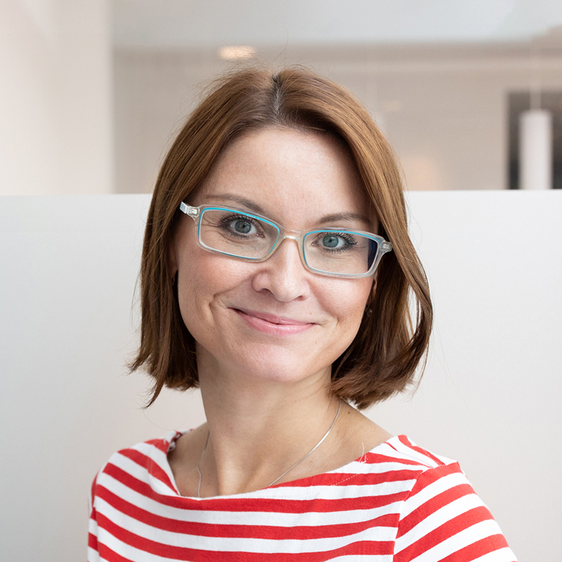 portrait of the woman with glasses